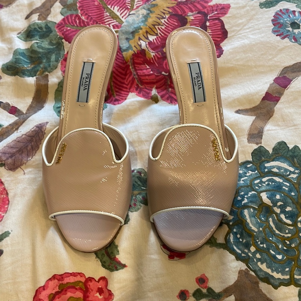 Prada kitten, heel slides